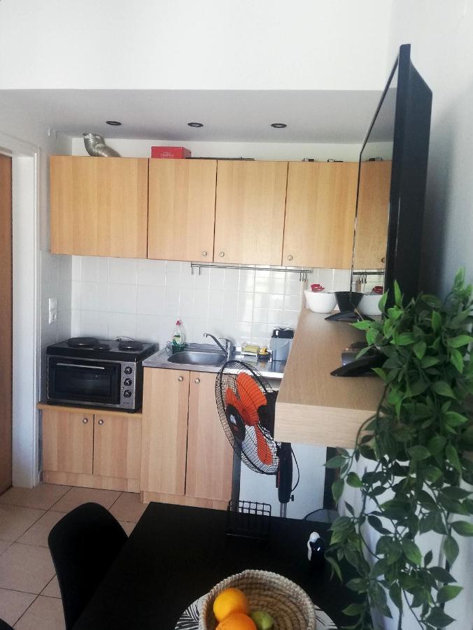 Maria'S Studio No1 In Heraklion/Wifi/Ac Bagian luar foto