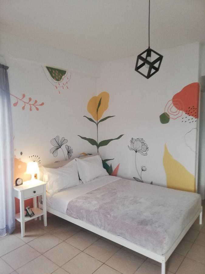 Maria'S Studio No1 In Heraklion/Wifi/Ac Bagian luar foto