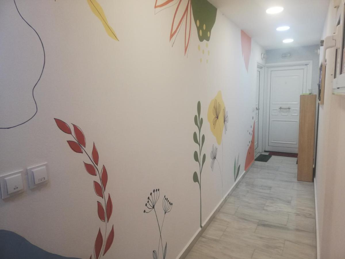 Maria'S Studio No1 In Heraklion/Wifi/Ac Bagian luar foto